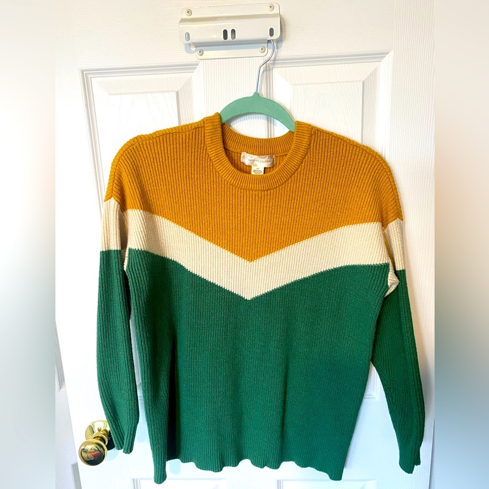 BAND OF GYPSIES XS GREEN AND ORANGE SWEATER